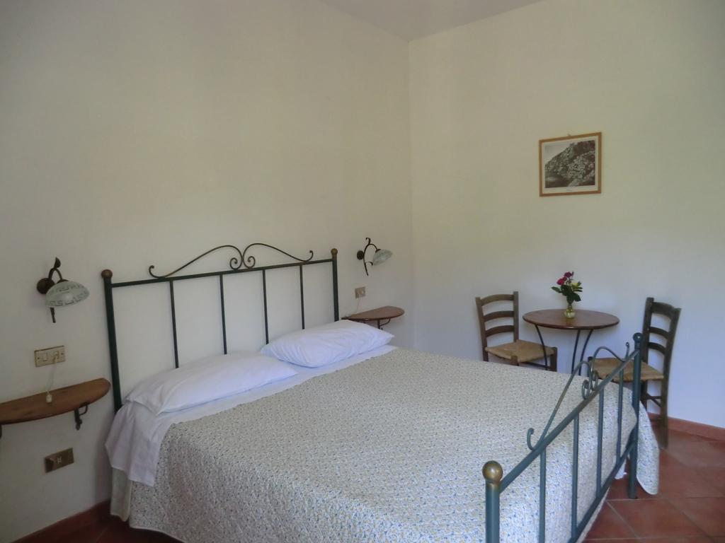 Agriturismo Mare E Monti Guest House Трамонти Стая снимка