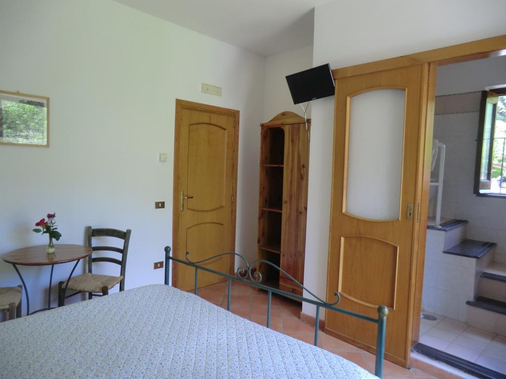 Agriturismo Mare E Monti Трамонти Стая снимка