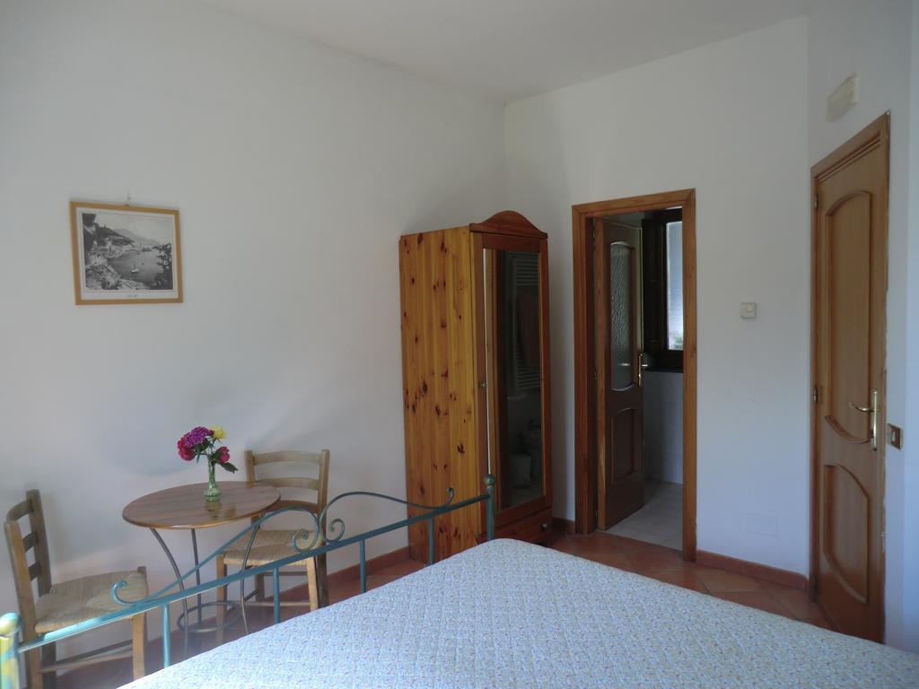 Agriturismo Mare E Monti Трамонти Стая снимка