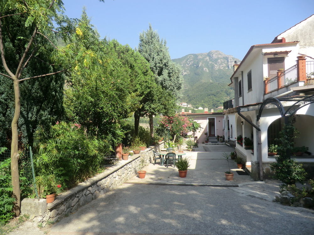 Agriturismo Mare E Monti Трамонти Екстериор снимка